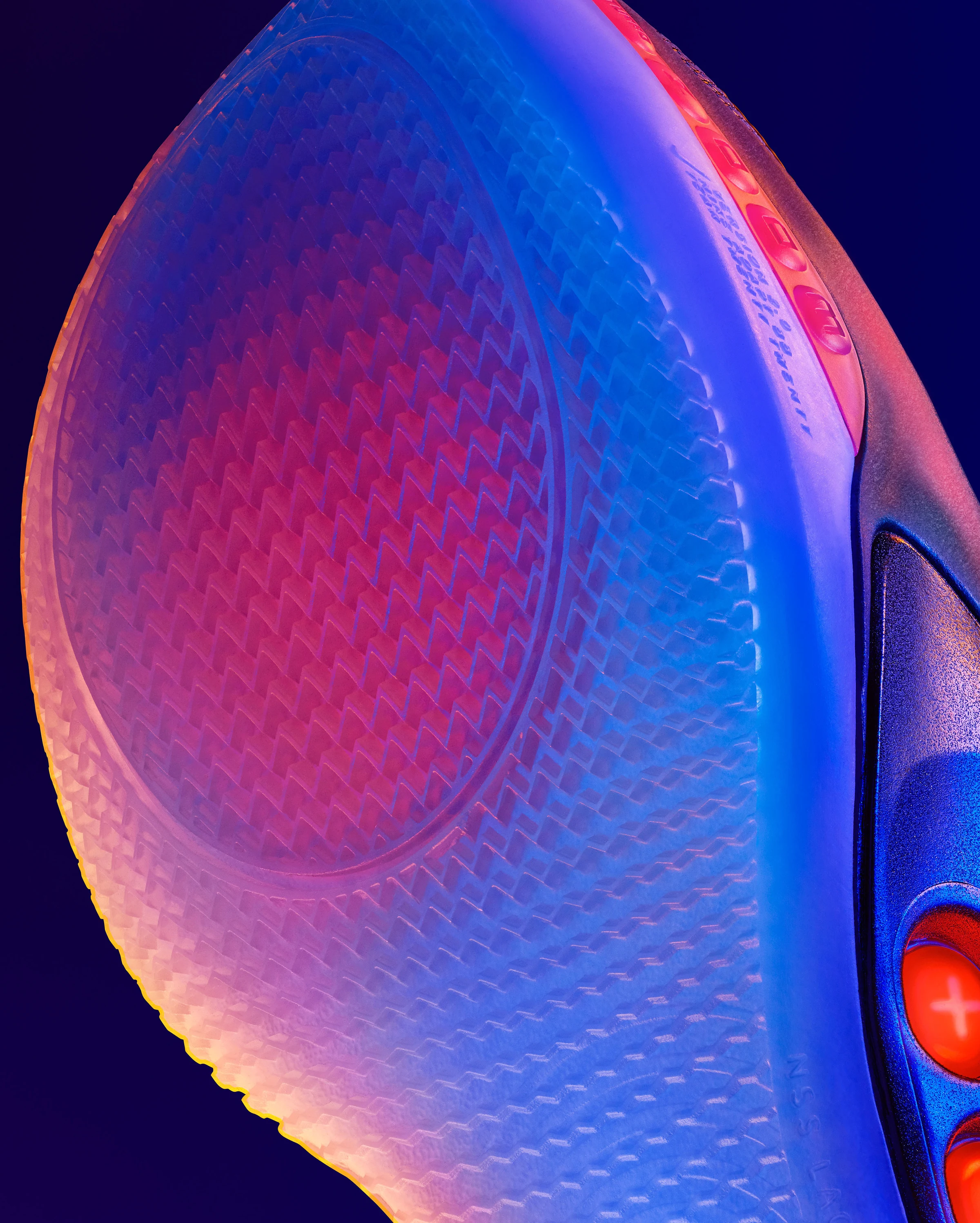 Speaker product transferred from 3ds Max and ready in Glossi