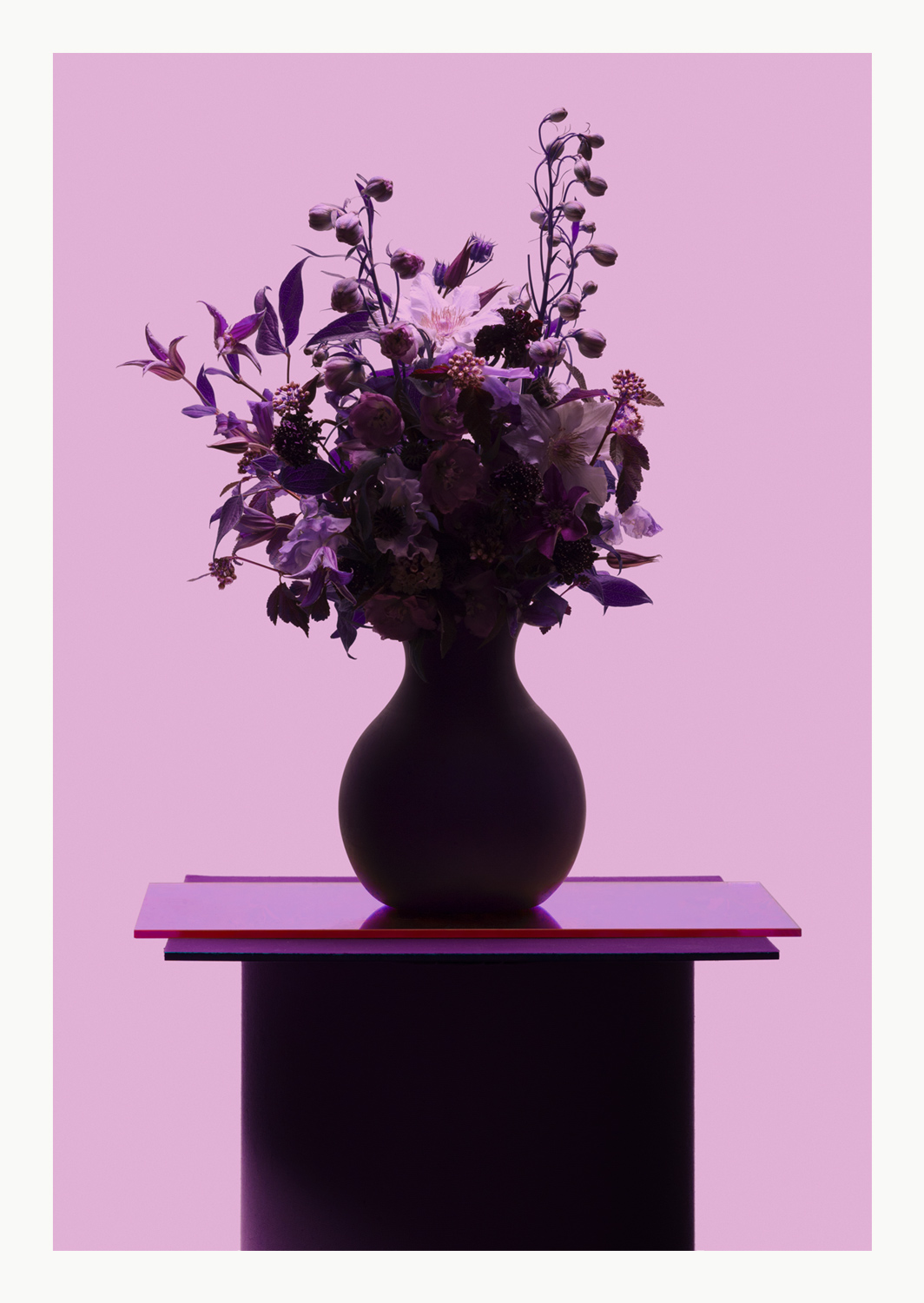 Sculptural product campaign scene showing a reusable creative direction