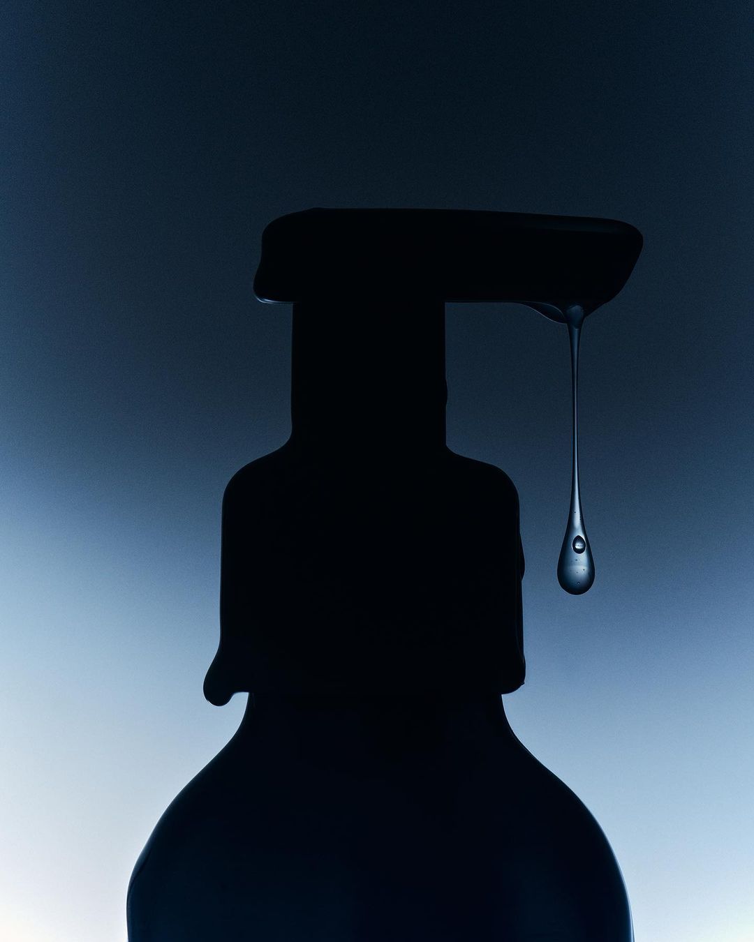 Fragrance packaging and surface detail