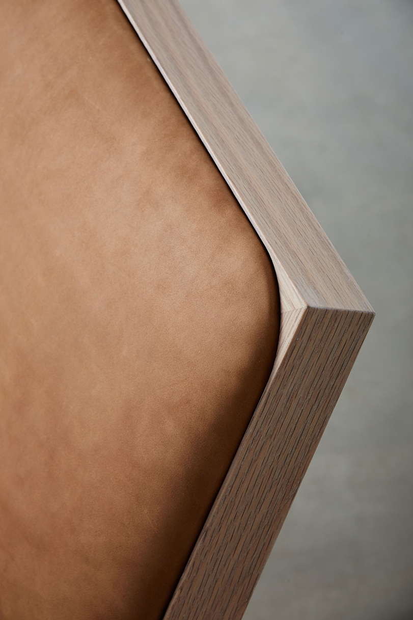 Wood and leather material preview